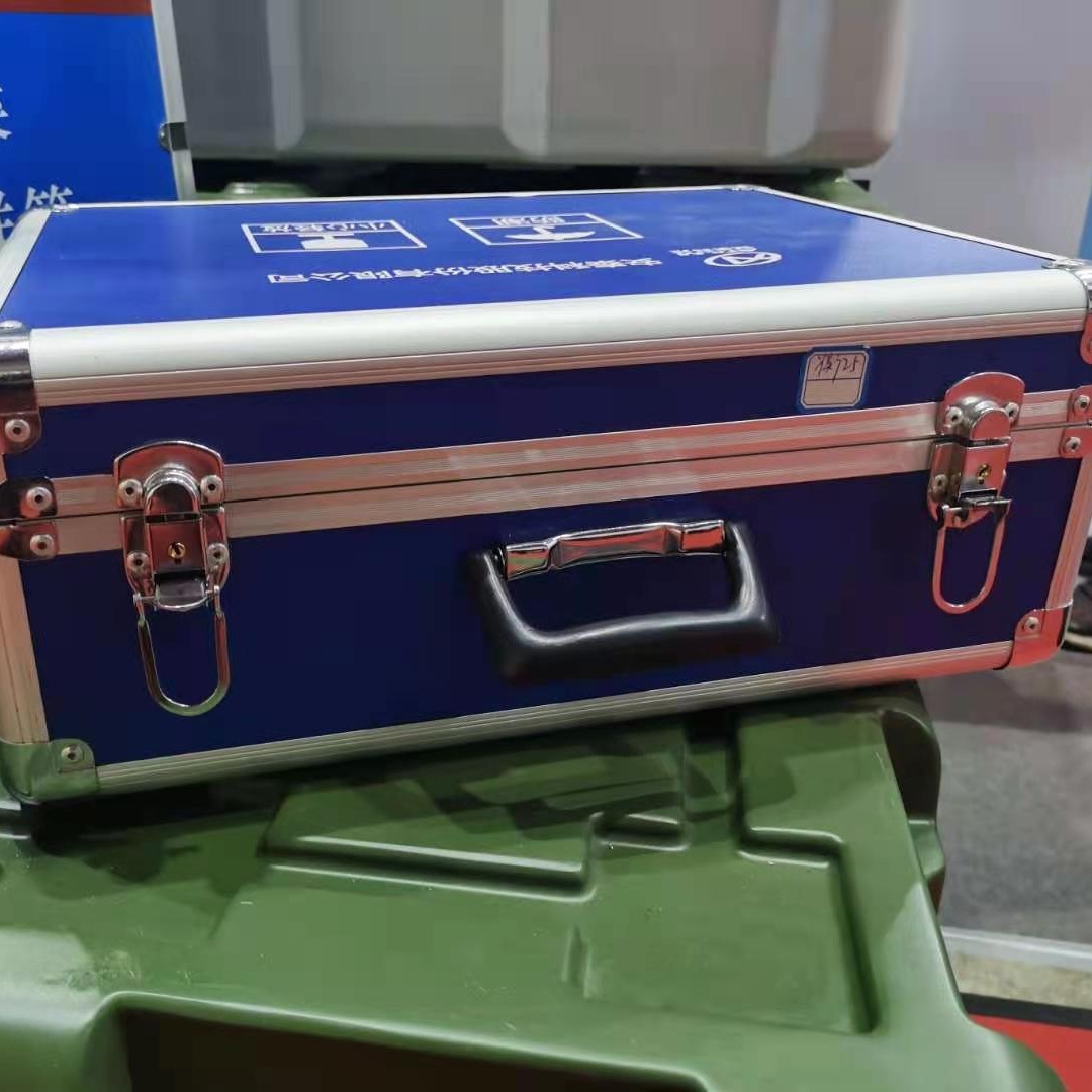 海南铝合金箱 设备运输航空箱 多功能工具箱 摄影器材箱 救援物资箱图片
