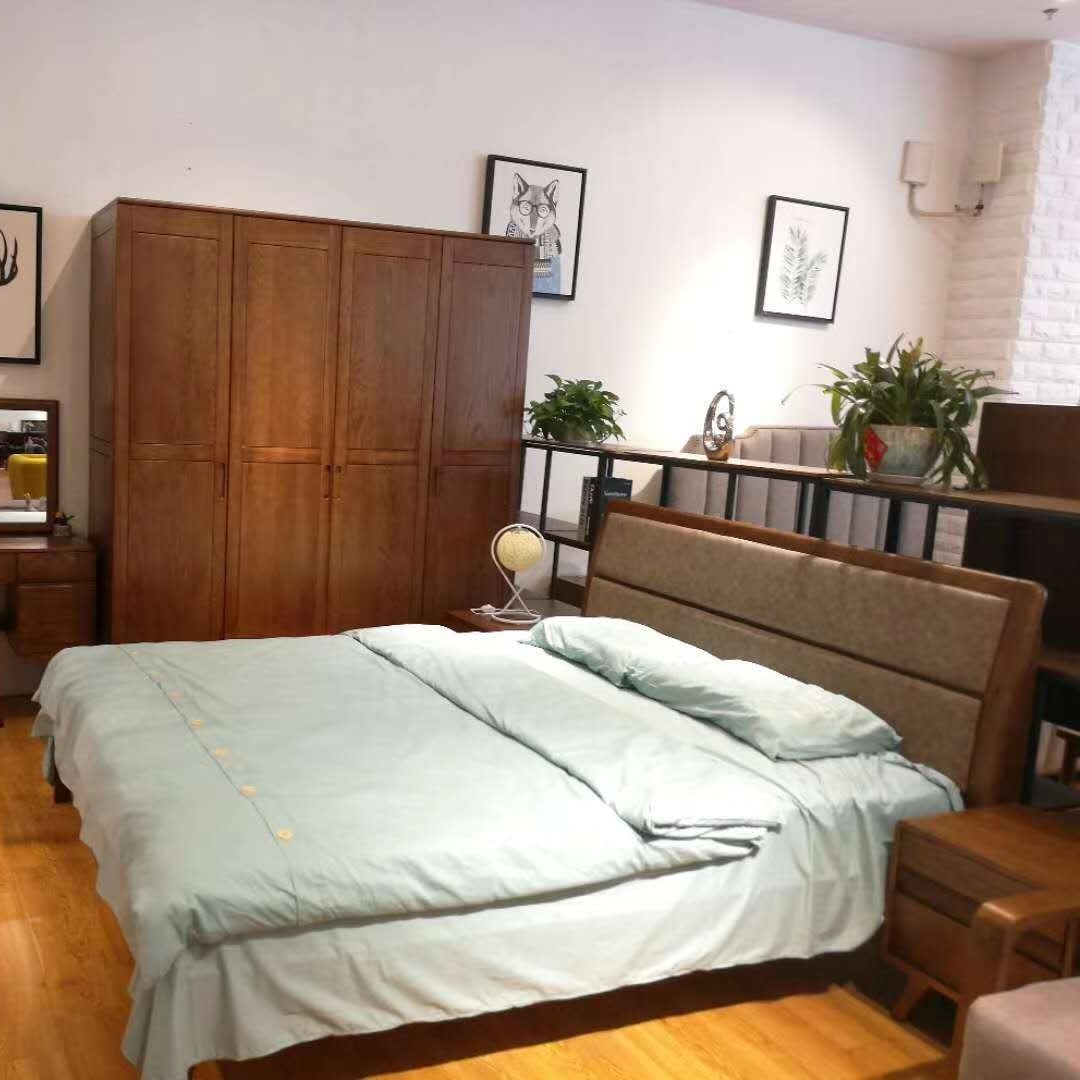 迪佳真皮床双人床1.8米现代简约主卧婚床1.5米北欧大气软床 成都皮艺床图片