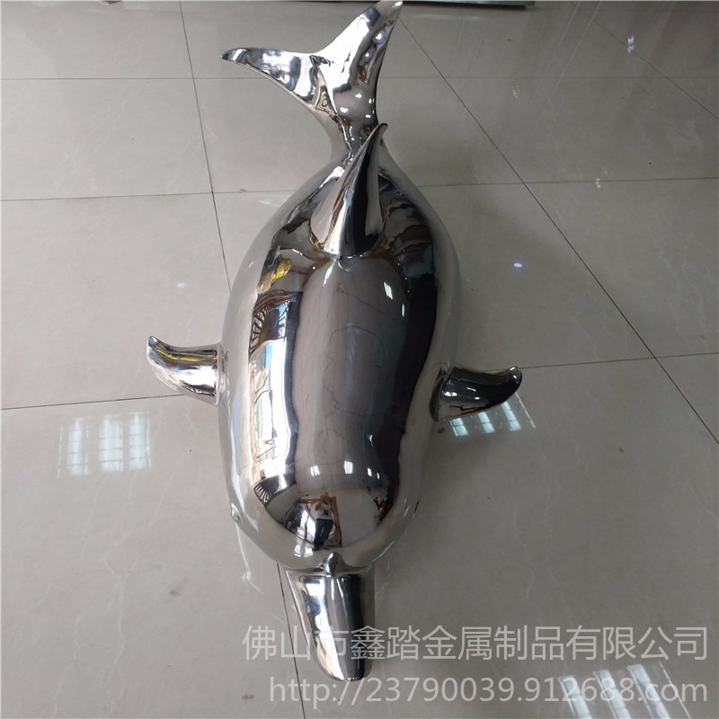 海南不锈钢海豚雕塑 镜面水景雕塑厂家报价