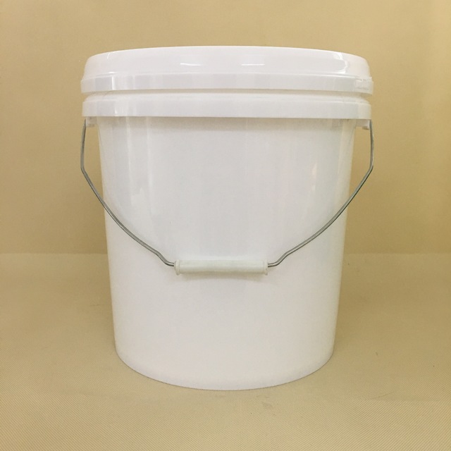 沧州红星厂家供应  塑料桶  包装桶  20升机油桶 化工桶 涂料桶 防冻液桶 农药桶图片