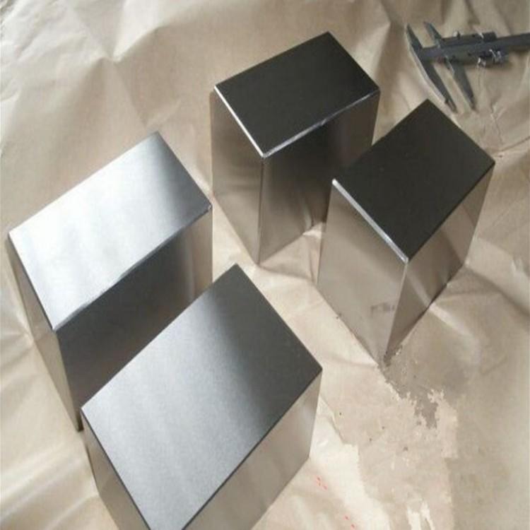 高温发热体纯钨板 制作电光源零件纯钨板 高温结构零件纯钨片图片
