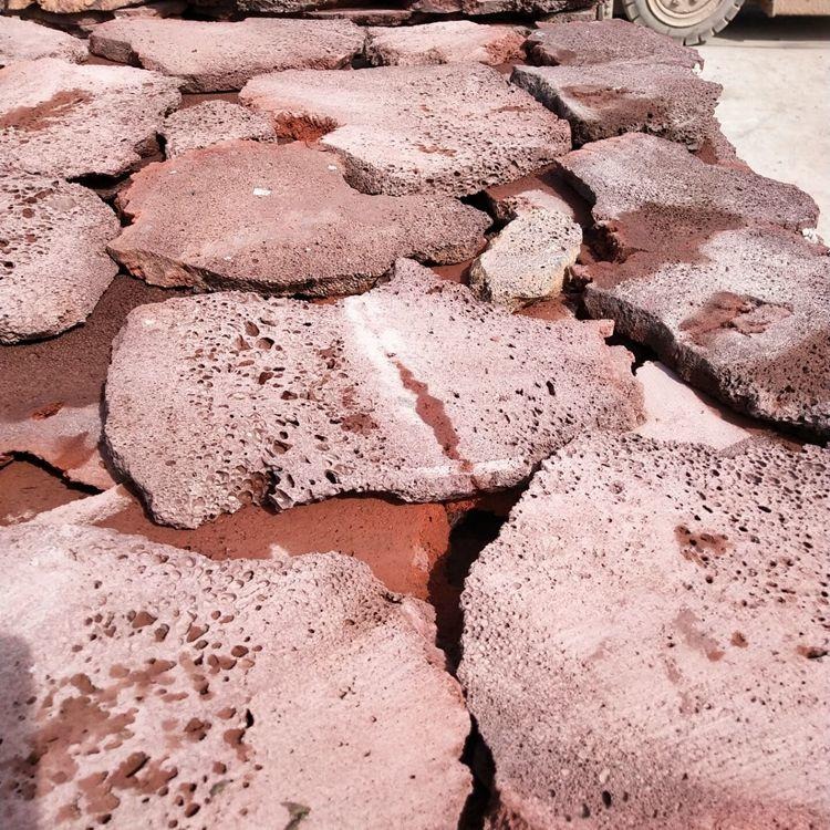 天然火山石板 火山岩不规则板蘑菇板 内外墙火山石板材加工制作 河北本格厂家供应图片