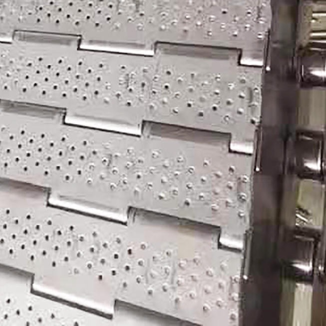 304不锈钢柔性链板输送带 非标定制耐高温工业排屑机滚珠链板