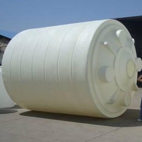30000L塑料水塔 食品级储罐 化工容器 食品级耐酸碱水箱 冷却水塔图片