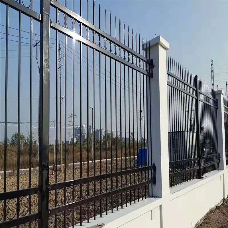 铁艺围墙护栏一米价格 围墙护栏组装方式 陕西方元浩宇