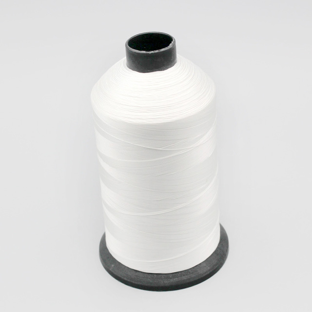 厂家直销 涤纶缝纫线 白色缝纫机线 小小线业拷边缝纫机线批发