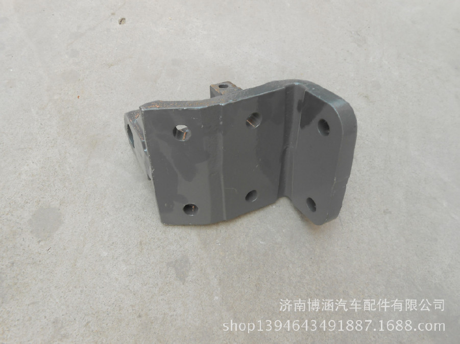 现货销售中国重汽前钢板前支架       AZ9725520007示例图4