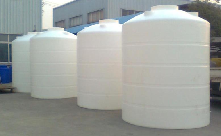 保山10吨水处理储罐 化工运输储罐滚塑 水产养殖冷冻冷藏塑料水塔
