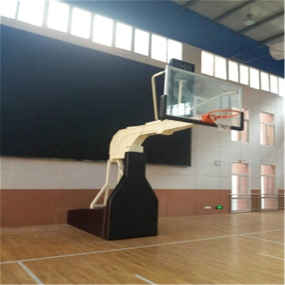 深圳晶康牌配置钢化玻璃篮板圆管地埋篮球架款式多样