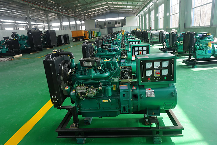 潍坊丰茂30KW柴油发电机组 小型发电机组 开架普通30千瓦发电机组示例图4