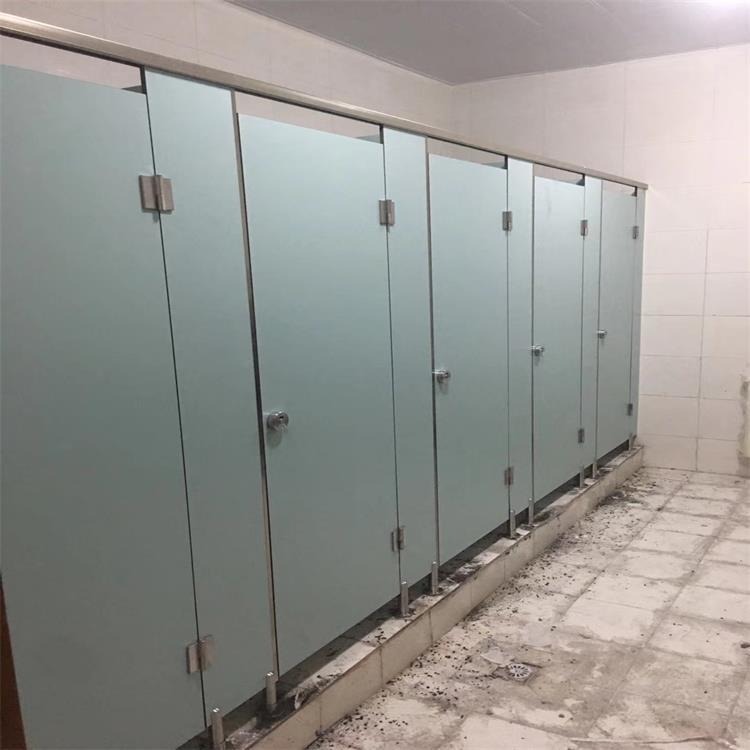 公共卫生间隔断板 厕所隔断墙 彩色公共卫生间隔断 二代抗倍特板材 森蒂