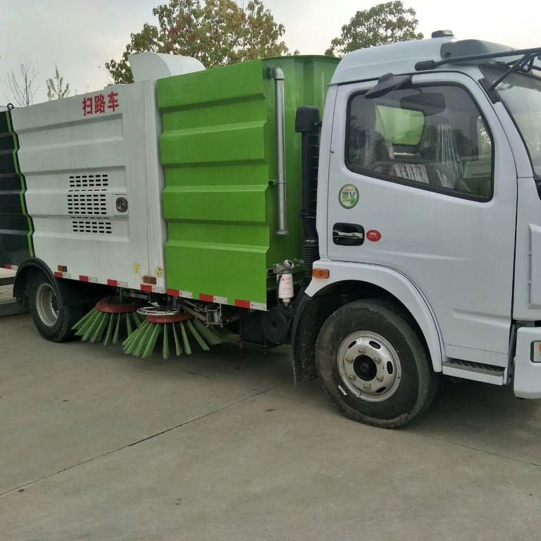 室外垃圾大型扫路车  出售大型扫路车便宜 辉宏 25吨扫路车 干吸式扫路车