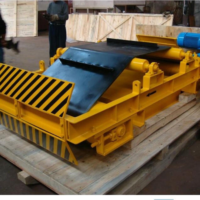 供应矿用 RCYD系列永磁自动除铁器 悬挂带式 矿用磁选设备 华矿 质量可靠 价格合理