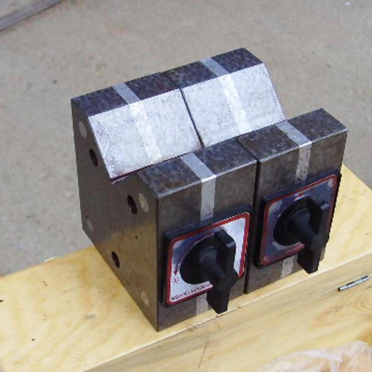 多口V型铁 钢制V型块 铸铁检验V型架 精益 单口磁力V型架 价位合理图片