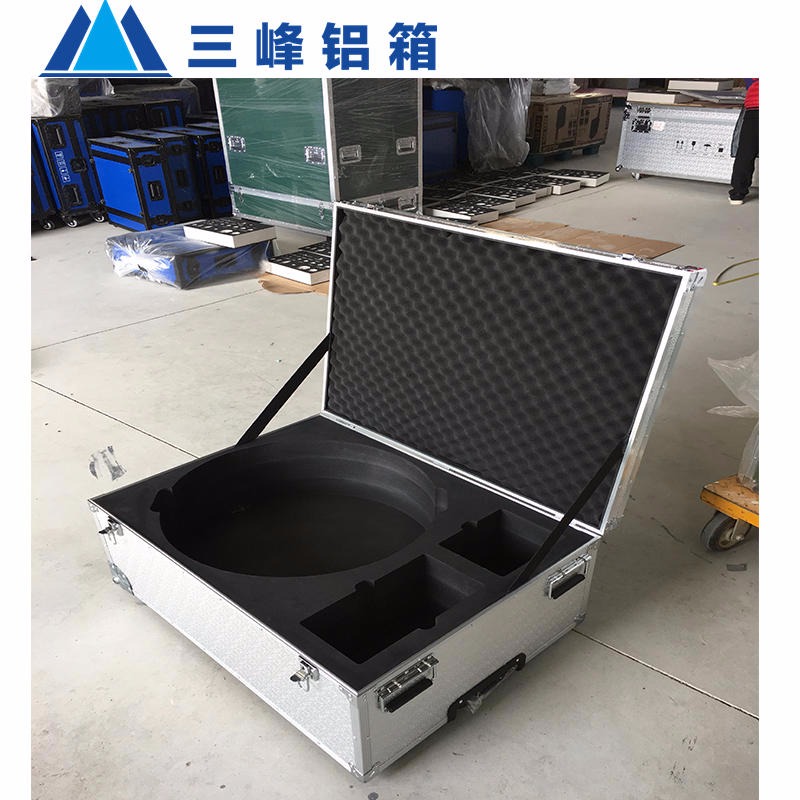 铝合金工具箱 电子设备铝箱 设备铝包装箱 航空箱定制找陕西三峰铝箱厂
