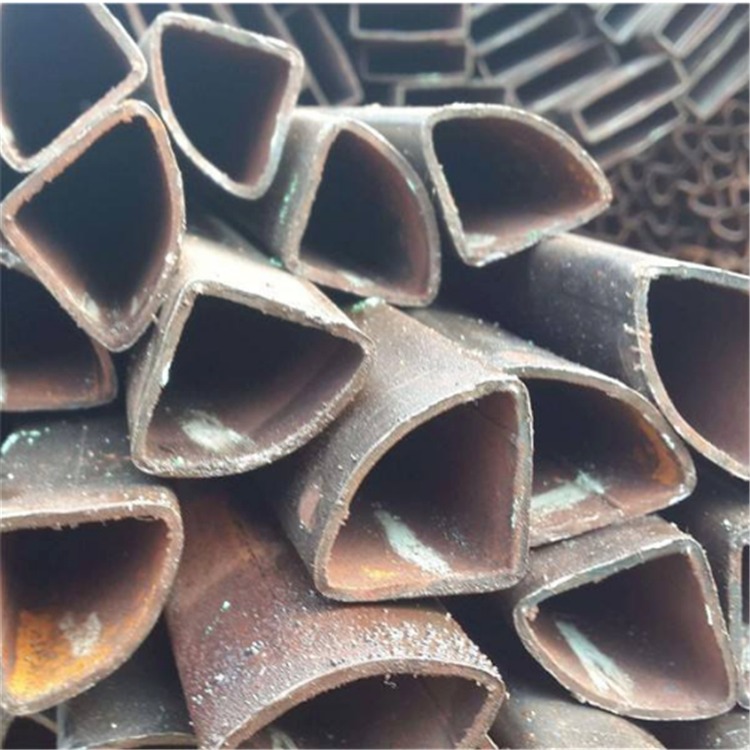 聊城D形管 马蹄管  优质异型D型钢管厂 现货价格规格全 厂家直销图片