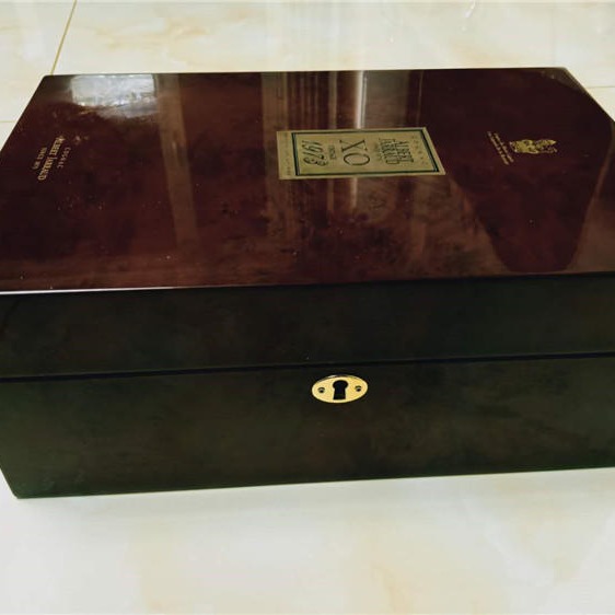 定制红酒木盒 钢琴漆木盒厂 亮光木盒 贝壳木盒 众鑫骏业提供多方位服务