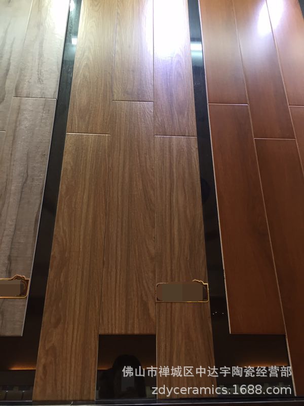 佛山 15x80天然欧式防滑卧室大厅客厅过道 自然木纹砖批发 地面砖示例图11