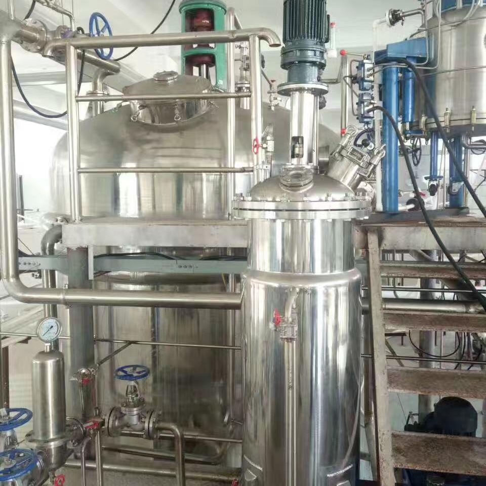 回收整套发酵厂设备一套  二手不锈钢发酵罐价格   二手全套生物发酵罐  二手生物发酵罐图片
