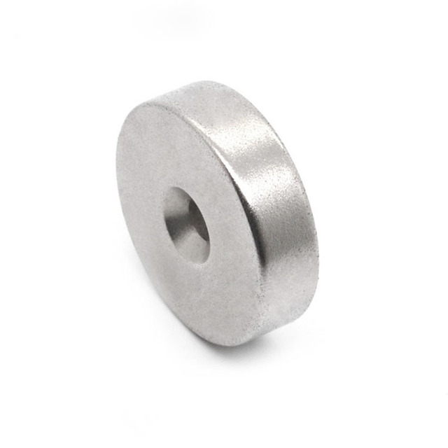 厂家直销稀土永磁  铷铁硼强磁  D35X10-6mm圆形带孔强磁 吸铁石