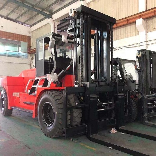 供应国产华南重工25吨叉车设备起重重型叉车