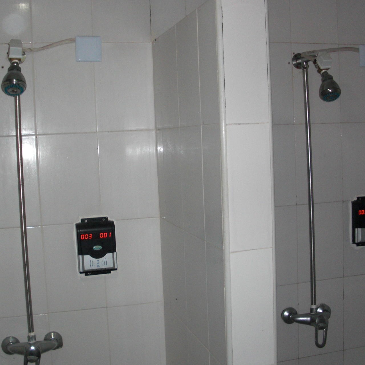 兴天下HF-660IC卡控水器淋浴打卡系统员工浴室节水系统
