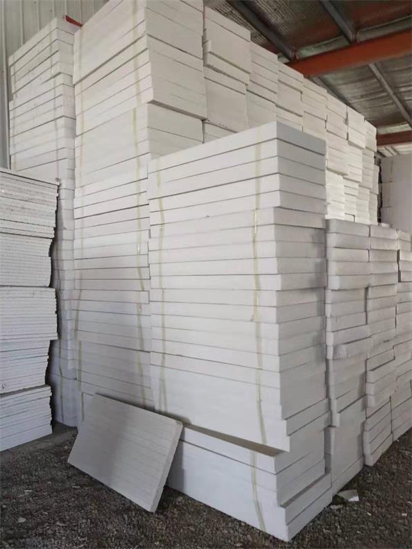 挤塑板批发厂家 外墙保温挤塑板 XPS挤塑板网格布 水泥发泡板新疆奎屯厂家 优惠