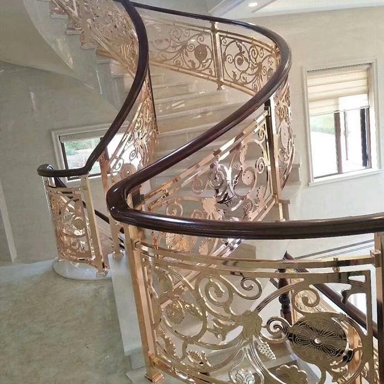 个旧楼梯展讯 楼梯中的金贵,风靡市场的铜雕花楼梯成为业主新宠