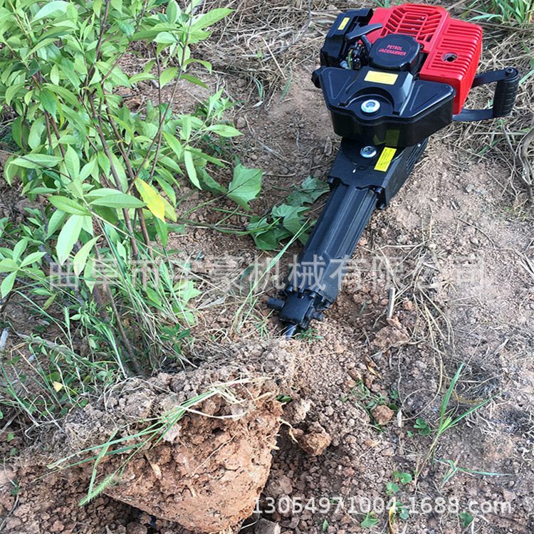简单实用二冲程汽油起树机 新款便携式挖树机 铲式挖树机单人操作示例图5