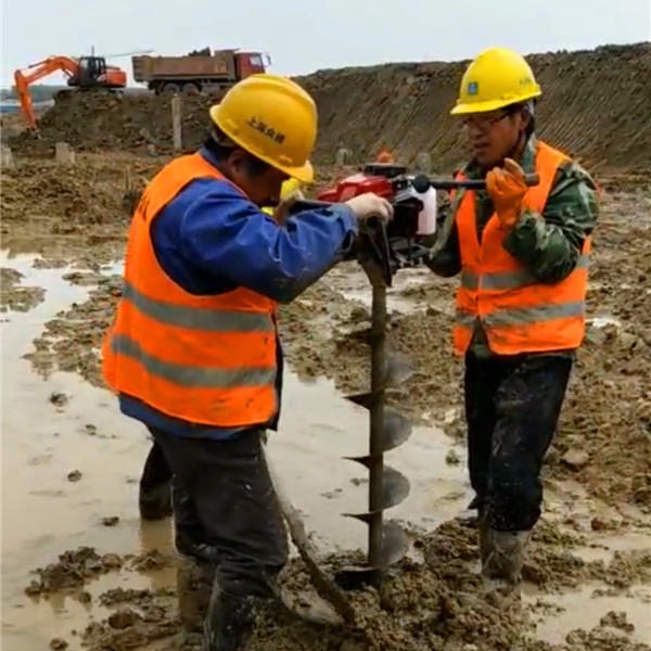 福安市掏管桩芯泥巴工具 挖桩取土机省力 手扶式清桩机