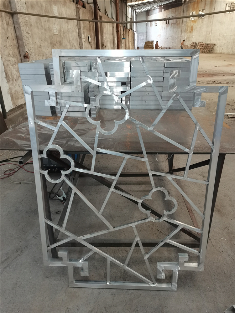 江西铝合金艺术窗花仿古装饰铝窗花厂家示例图8