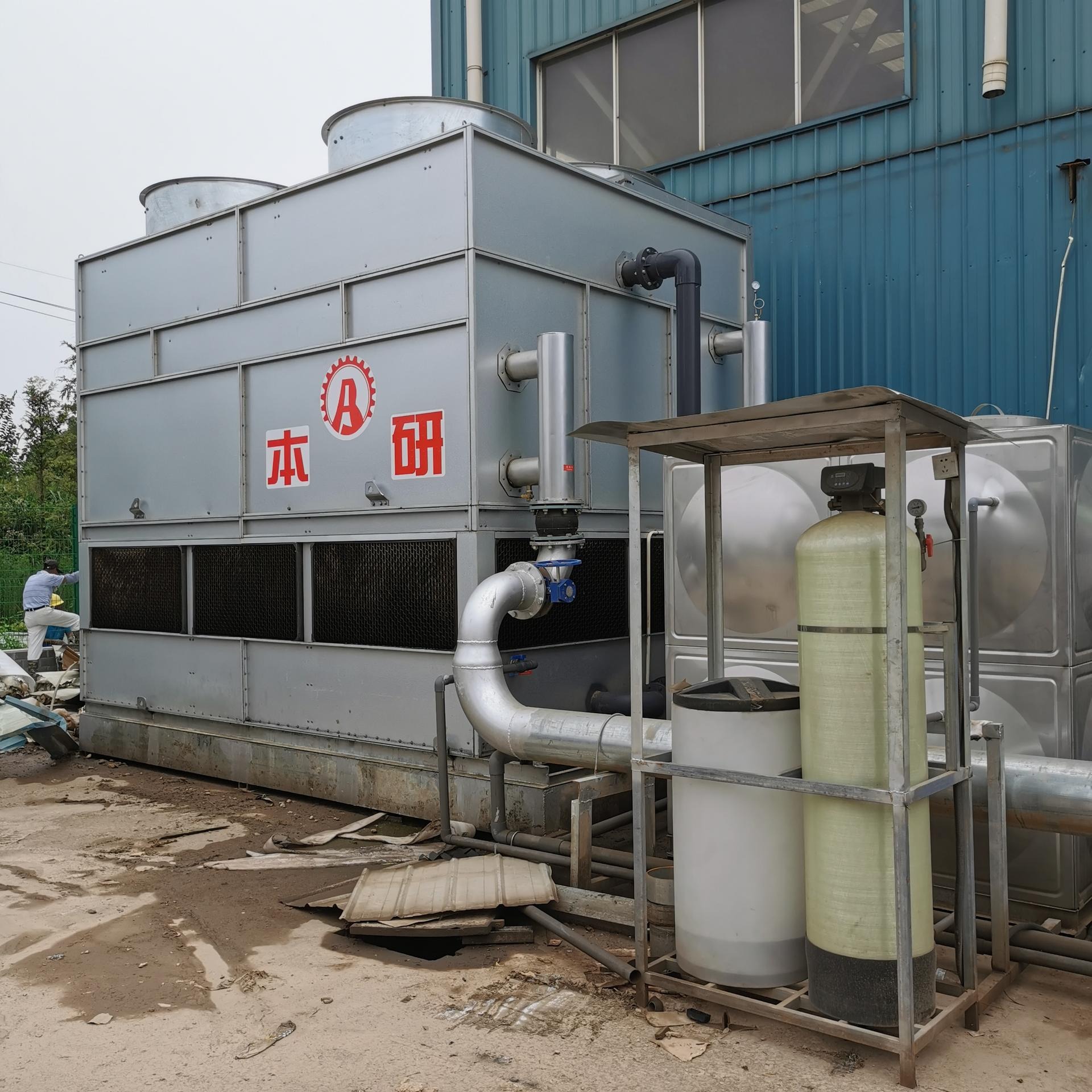 湖州空压机厂配套280T闭式逆流冷却水塔 可选配软水器 水箱 水泵 配电箱