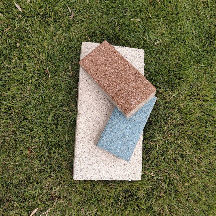 宁彤陶瓷透水砖现货供应广场园林砖会呼吸的透水砖支持定制免费送样