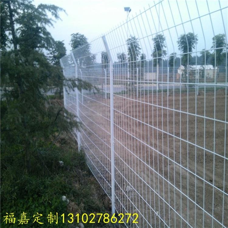 果树林防盗护栏网 工业区围墙护栏 农业园钢丝护栏网