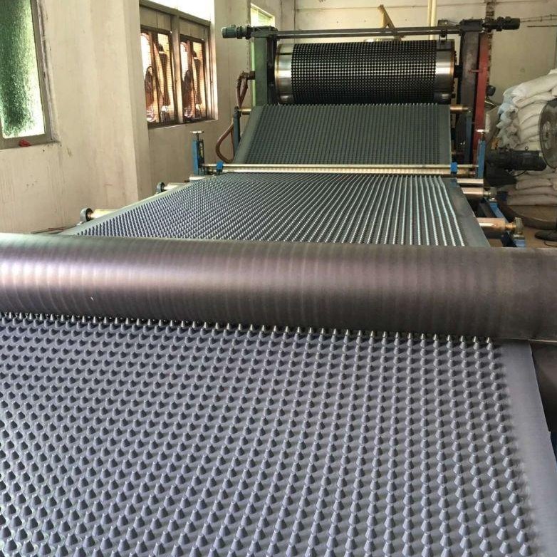 绿奥HDPE排水板蓄排水板防水卷材板厂家直销现货供应
