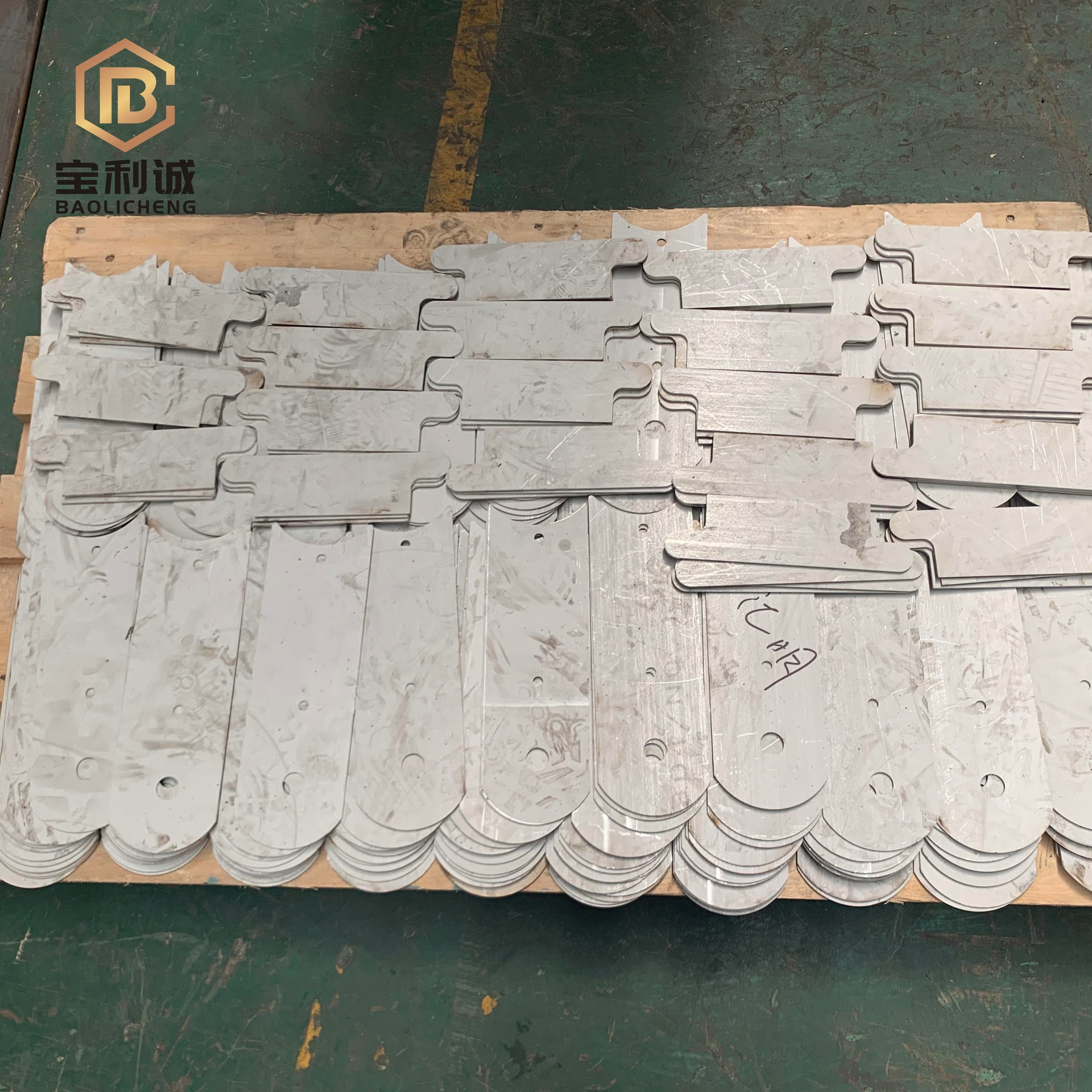 现货供应 316不锈钢板 不锈钢板切割 不锈钢中厚板 不锈钢冲孔板定制图片