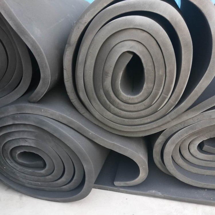 厂家专业制造 带铝箔B1级B2级橡塑保温板 隔音吸声保温棉 管道保温板
