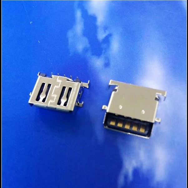 沉板5P大电流USB4.0母座-斜口尾插-四脚破板DIP