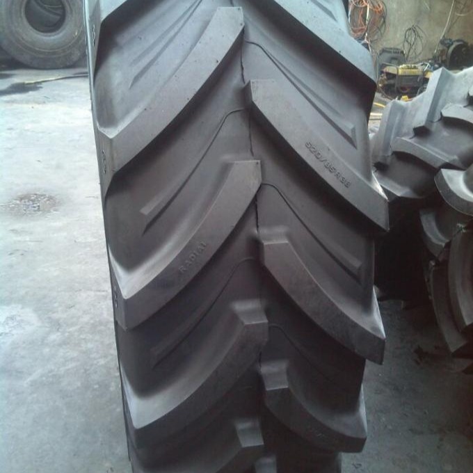 16.9R34标准轮胎人字轮胎批发加厚耐磨420/85R34三包一年