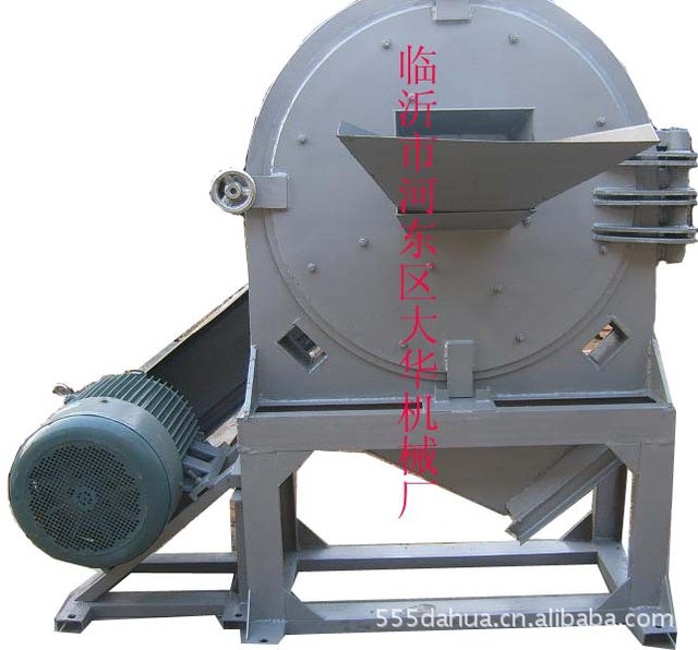 金富民  我厂大型粉碎机生产许可证通过国家验收合格15-1000图片