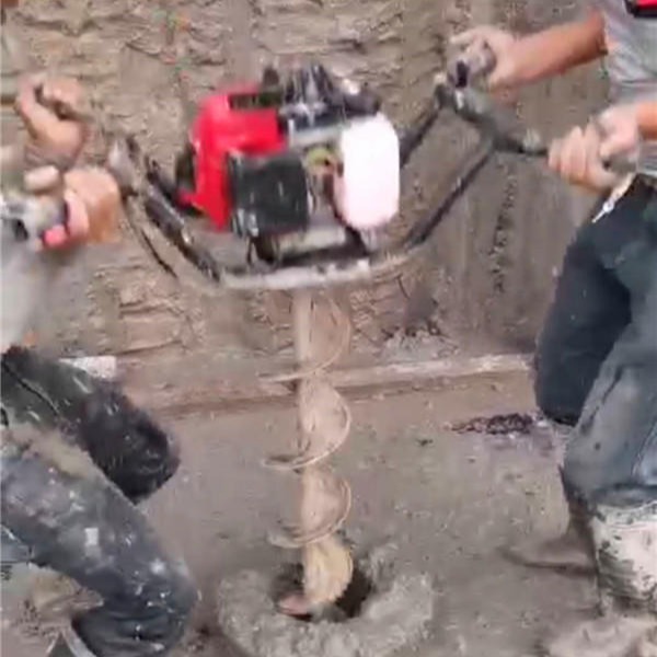 掏桩芯工具清泥巴真好用 管桩芯取土装置 挖管桩掏泥机