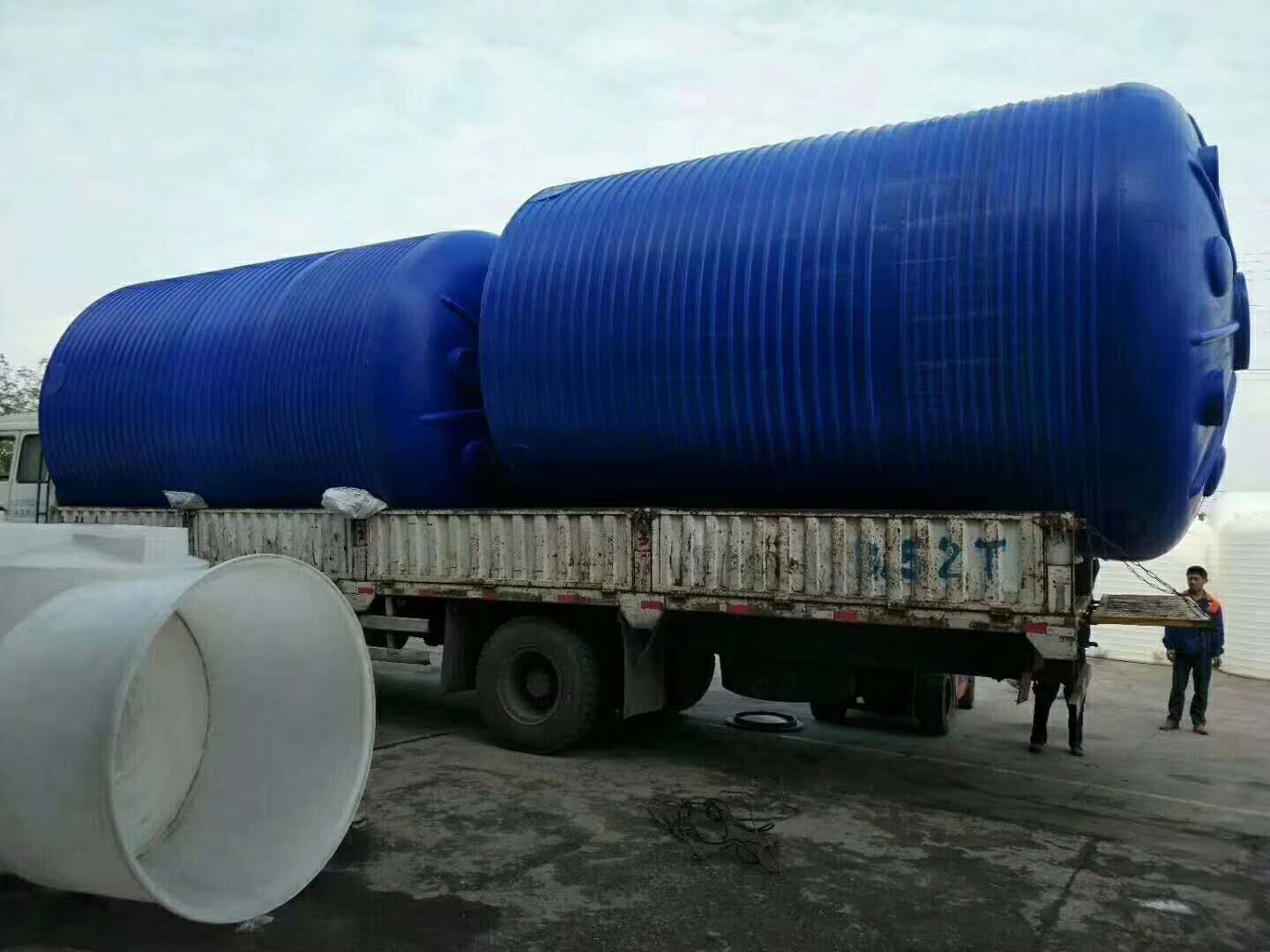 夹江县5立方塑料pe桶 5吨耐酸碱PE塑料水塔 化工桶