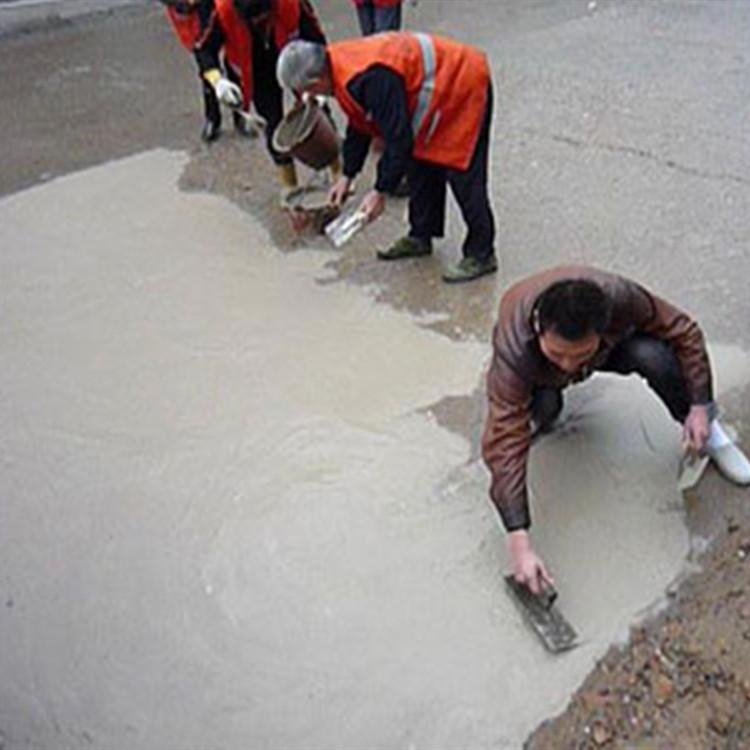 北京道路修补料 水泥路面快速修补料 水泥路面修补料 聚合物修补砂浆图片