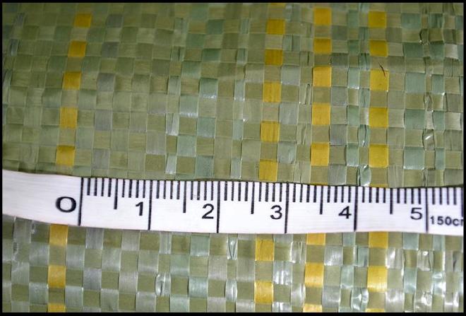 标准厚度平方45克编织袋生产线80*124细丝高密度蛇皮打包袋快递袋示例图11