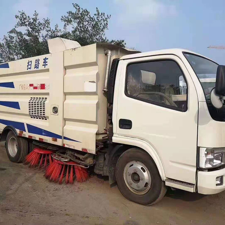 9吨大型扫路车 欢迎选购 金厚环卫 供应环卫扫路车 品质优良