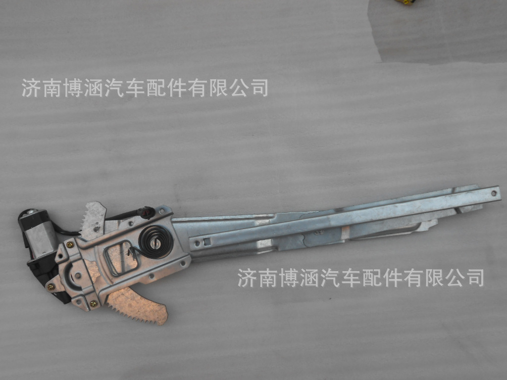 现货供应中国重汽豪翰电动玻璃升降器AZ9525580160/63示例图1