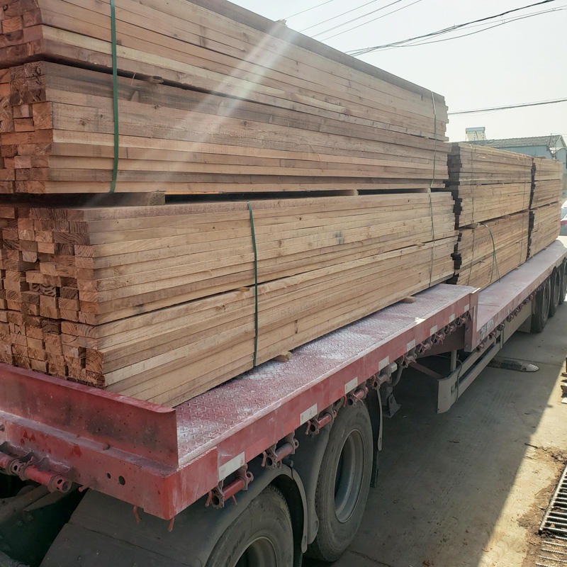 日本柳杉木方韧性好不易断裂邦皓木业供应杉木条定制加工