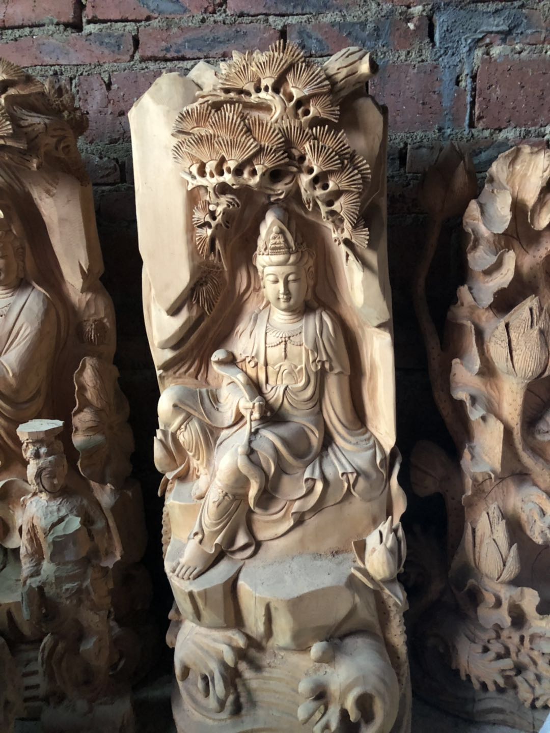 温州慈宏厂家批发 普度众生观世音菩萨 彩绘观自在佛像 家庭佛堂供应