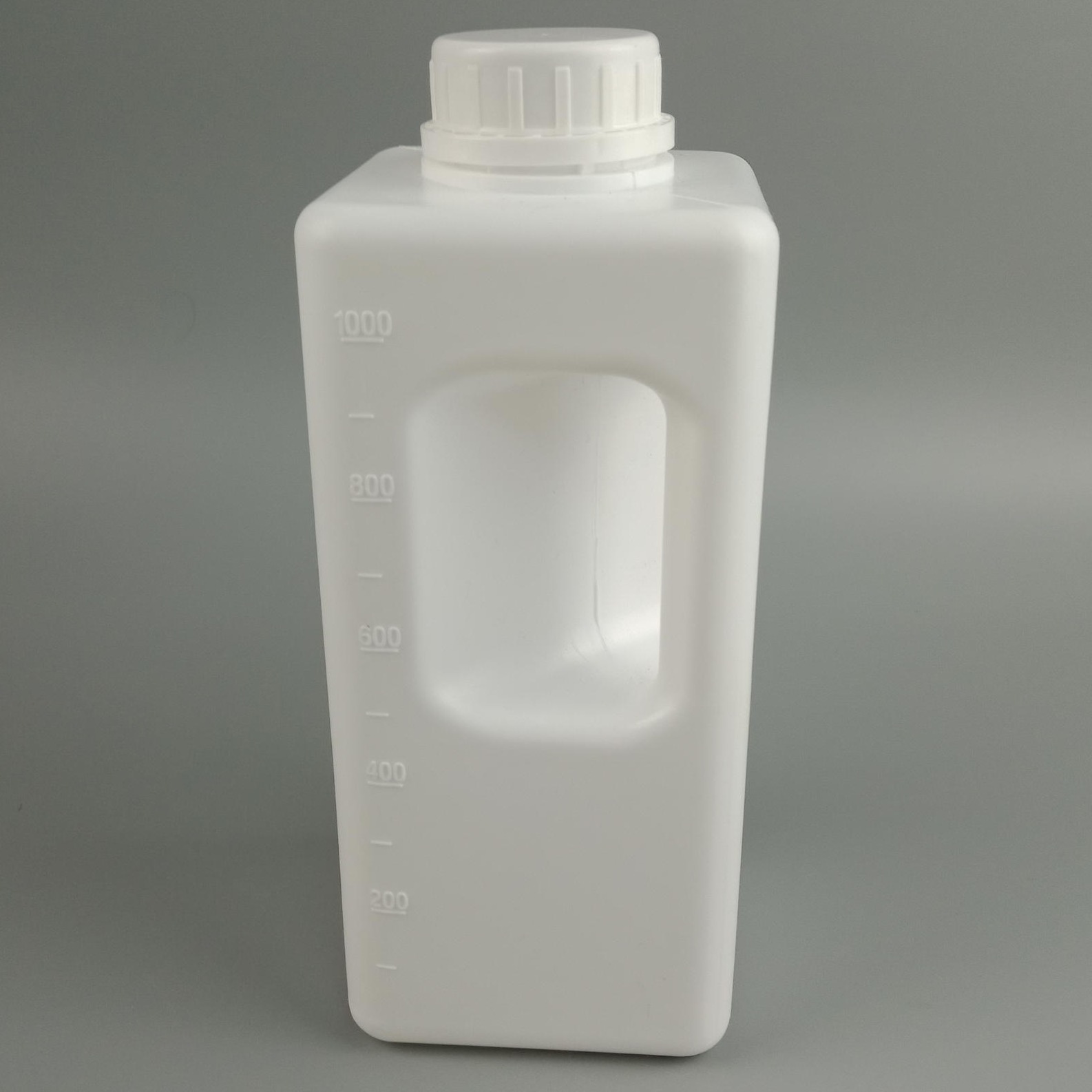 钜名供应 1000ml 农药塑料瓶 1升方形洗衣液瓶子 化工分装瓶 包装塑料瓶子  外型设计 模具生产 欢迎采购