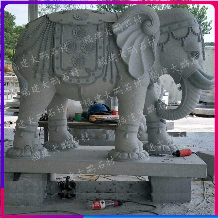 汉白玉石雕大象图 大理石雕刻动物石像价格 工厂批发订做安装 六齿象风水摆放 门口招财